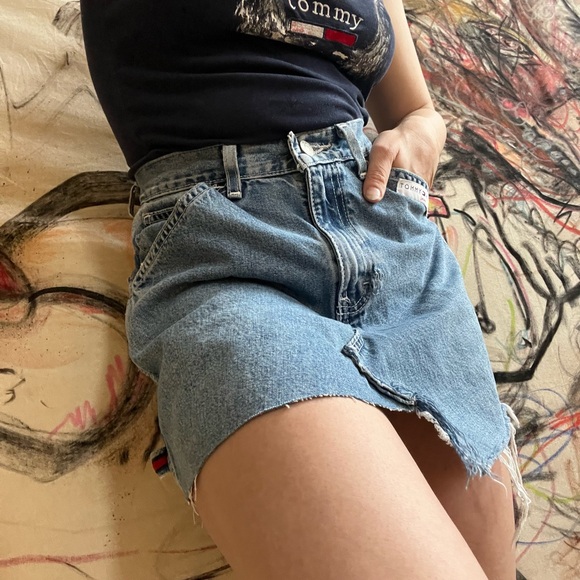 Tommy Hilfiger One of a Kind Denim Miniskirt - Picture 4 of 5